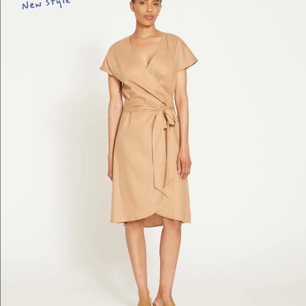 NWT- Universal Standard Tulip Hem Linen Wrap Dress